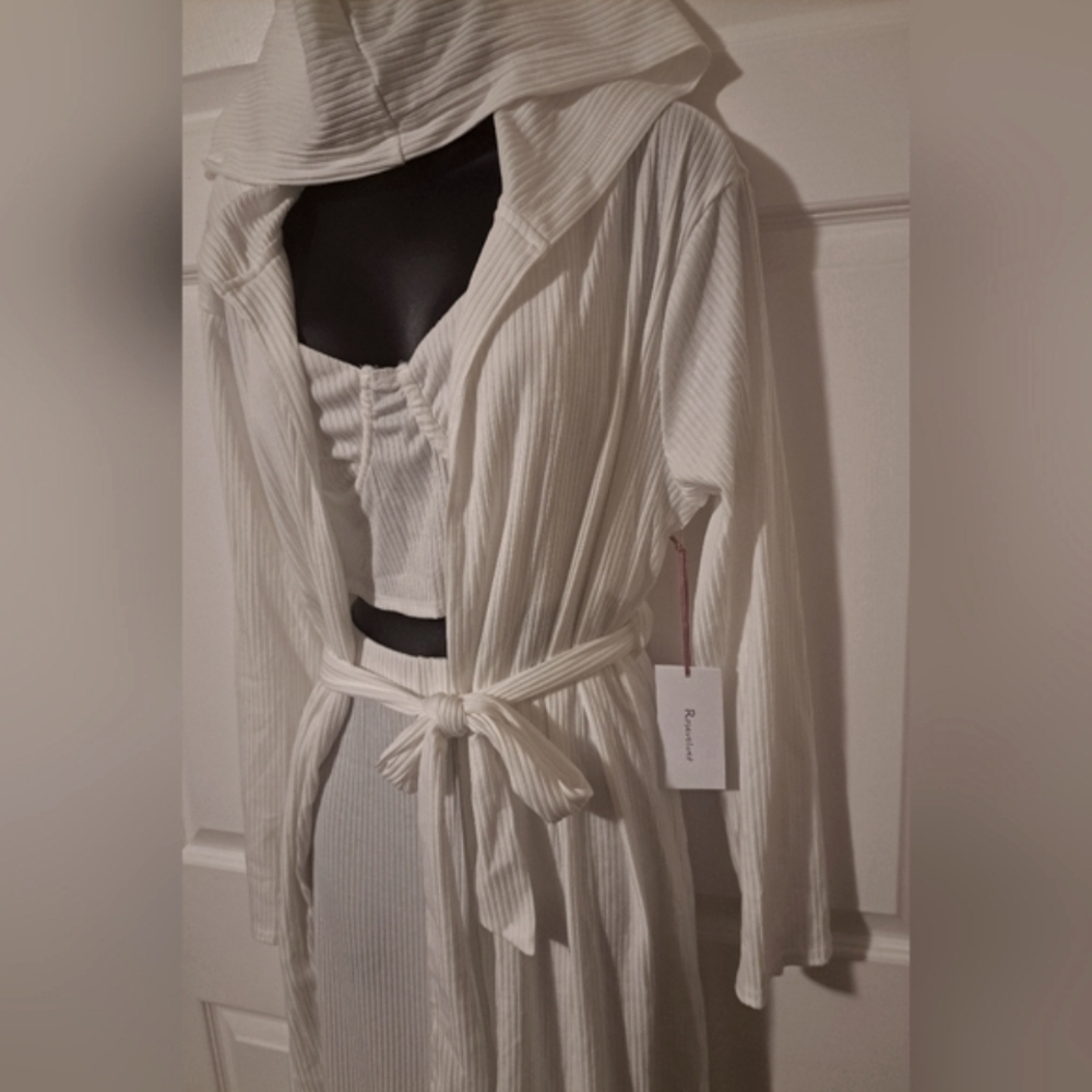 White Ribbed 3 Piece Set